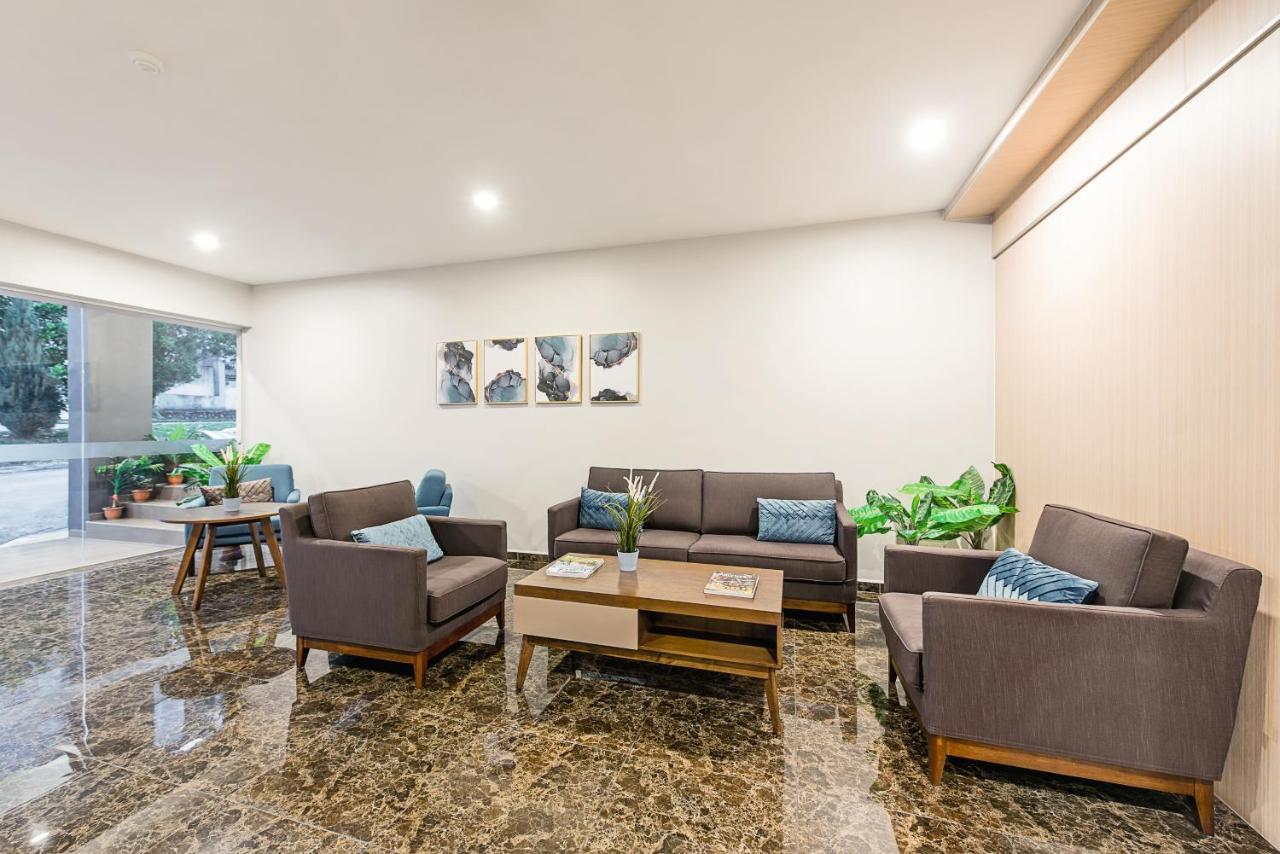 Hako Hotel Taman U Johor Bahru Bagian luar foto