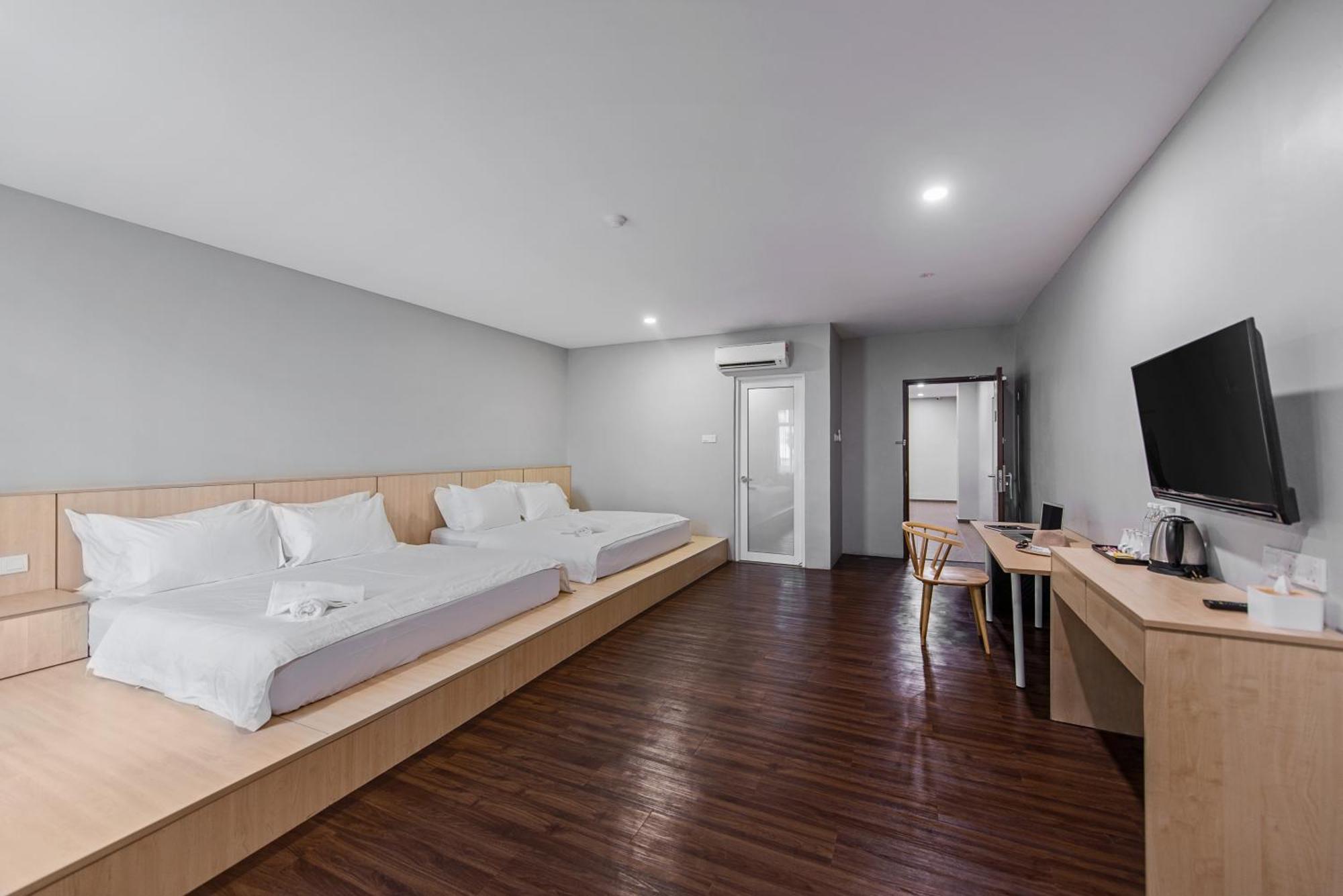 Hako Hotel Taman U Johor Bahru Bagian luar foto